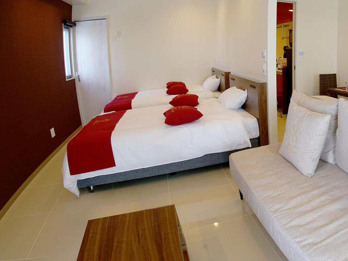 Hotel Omoro 58 Naha Bagian luar foto
